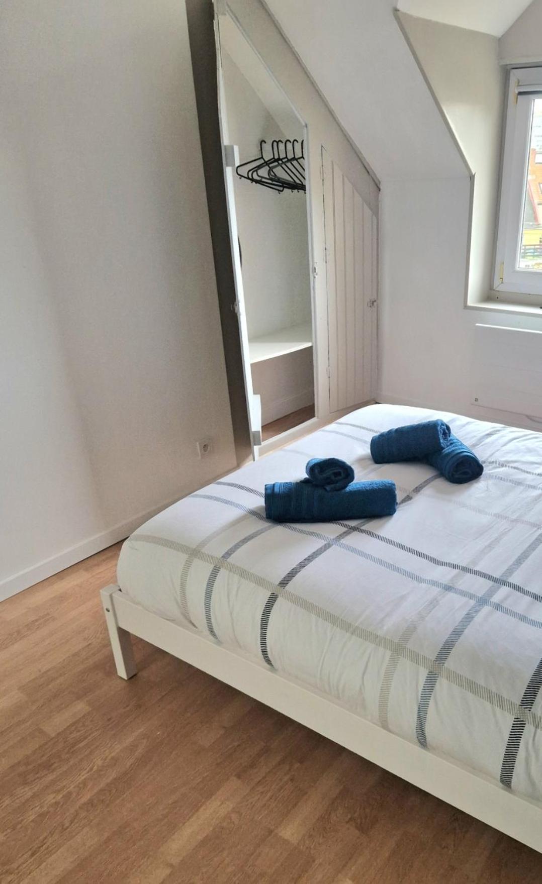 Spacieuce Maison Proche De Nausicaa, Gare Et Remparts, 3 Chambres, Free Parking, Netflix, Primes Video, Free Wifi Boulogne-sur-Mer Exterior foto